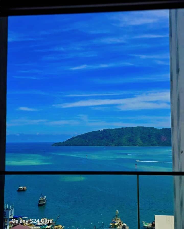 The Shore Seaview Center Apartment *