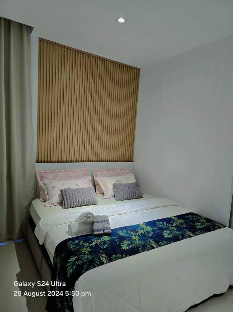 The Shore Seaview Center Apartment *