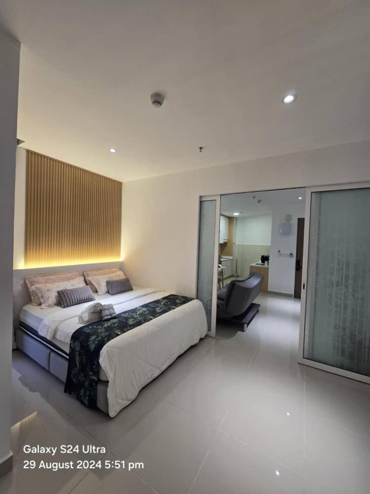 The Shore Seaview Center Apartment *